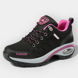 Batai Be Raištelių