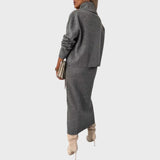 Paslaptis | Suknelė su derančiu golfu