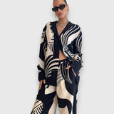 Dvivietis rinkinys su elegantišku geometriniu dizainu