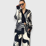 Dvivietis rinkinys su elegantišku geometriniu dizainu