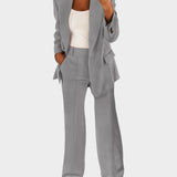 Moteriškas komplektas