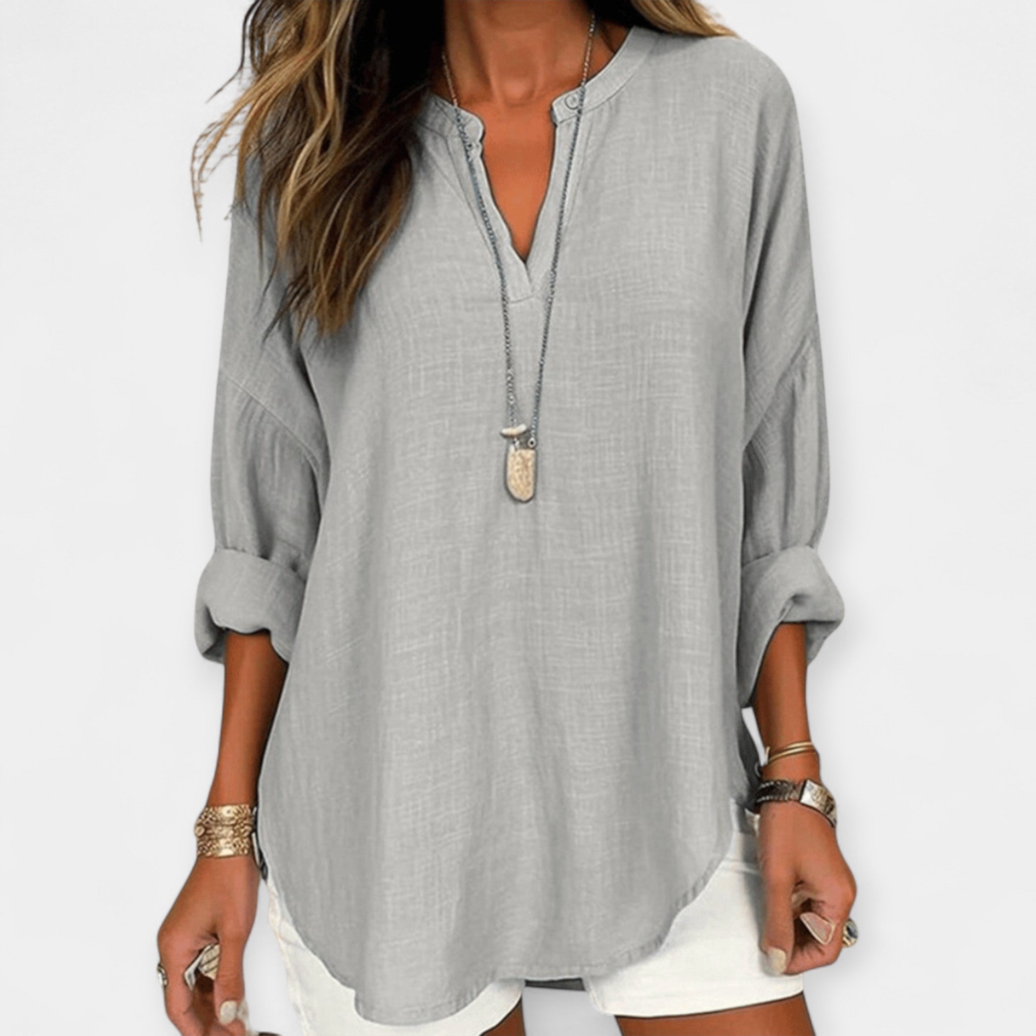 Lininė palaidinė paplūdimiui