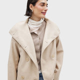 Arina | Trumpa vilnonė striukė su dvigubu užsegimu